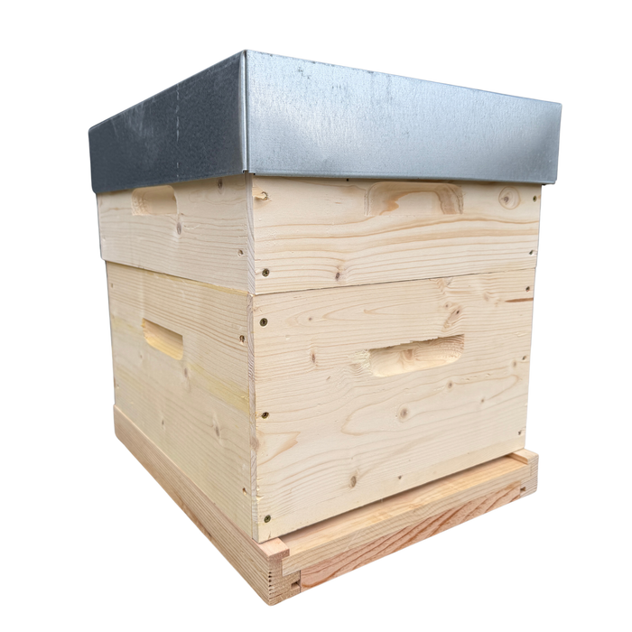 Wooden Beehive
Langstroth Hive UK