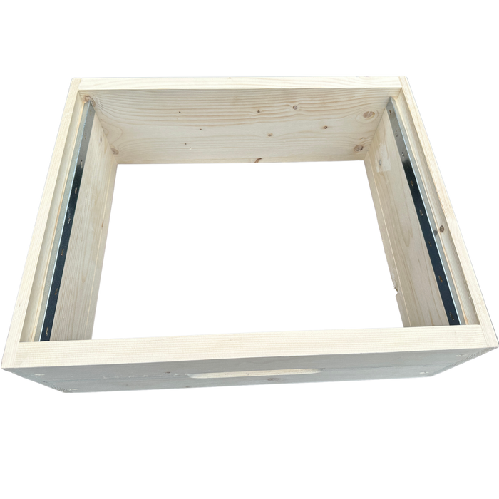 Assembled Pine Wooden Langstroth 10 Frame Medium Super Box