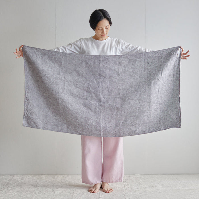 Fog Linen Work Chambray Bath Towel: Grey