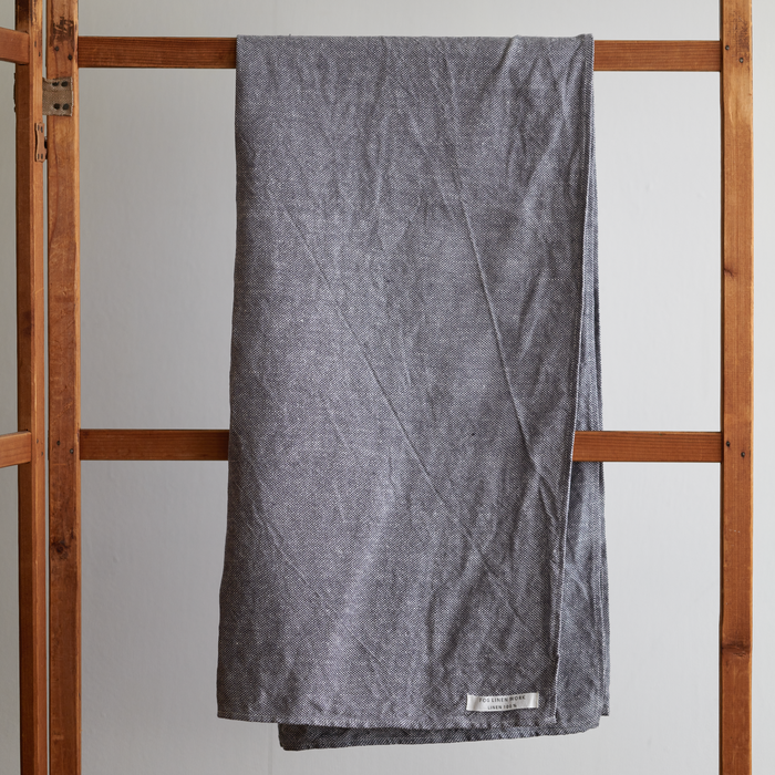 Fog Linen Work Chambray Bath Towel: Grey