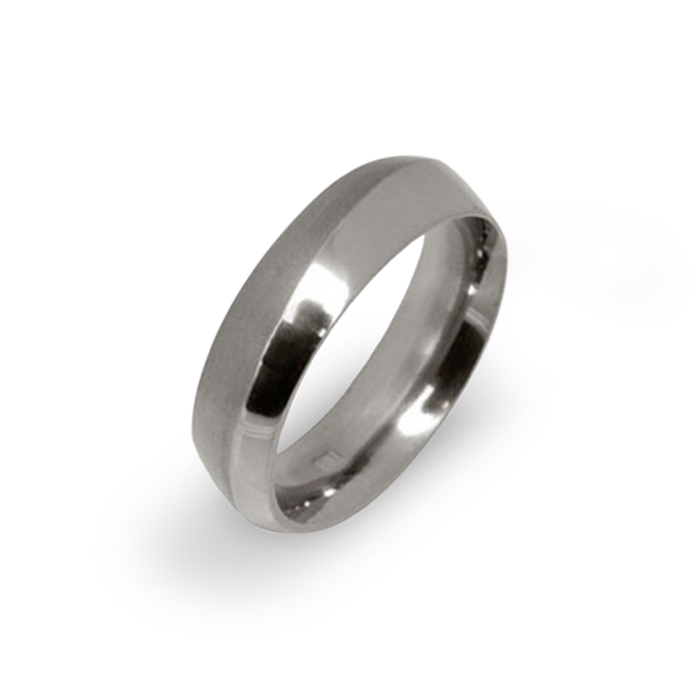 Diagonal Sculpted Spine Ring