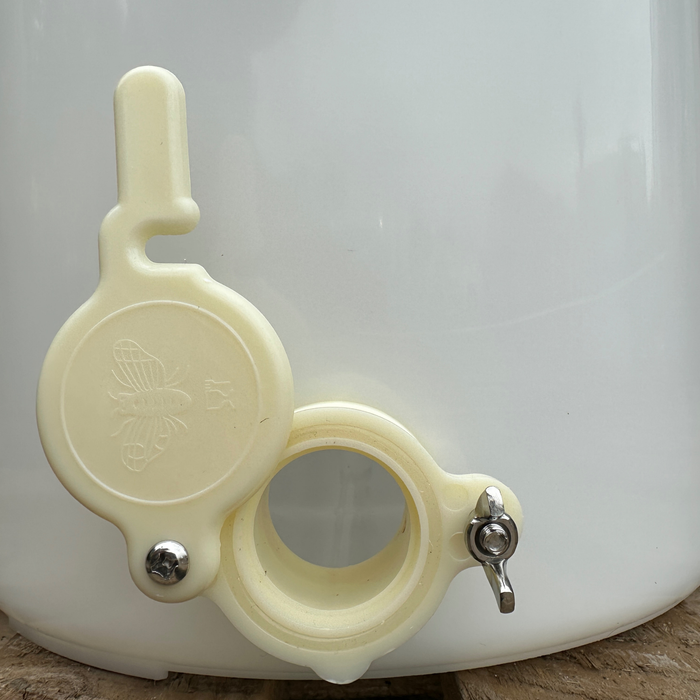 Economy 2 Frame Manual Honey Extractor – Plastic Tangential Extractor