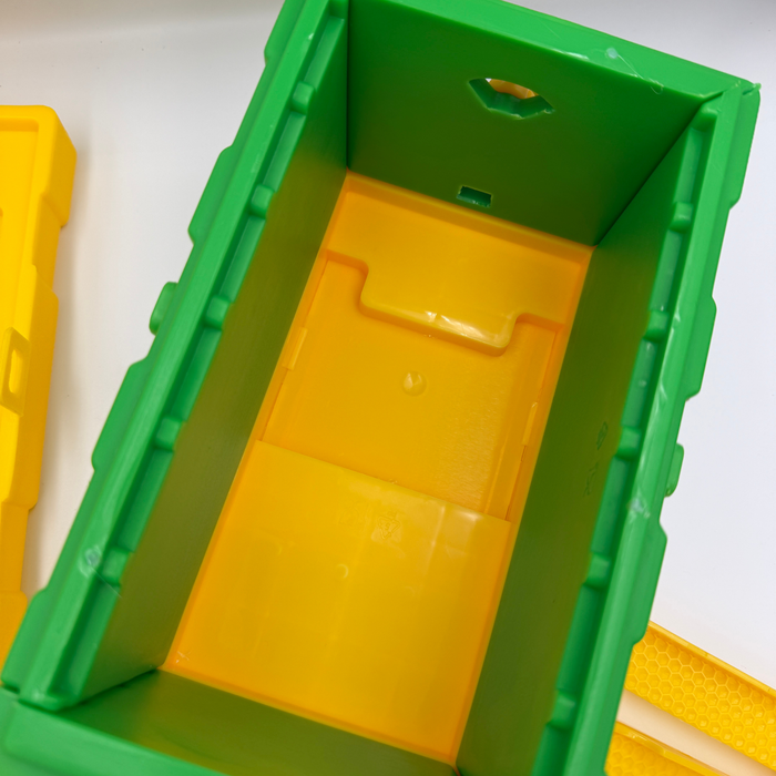 Economy Plastic Queen Mating Nuc Box – Beekeeping Mating Hive in Green & Blue