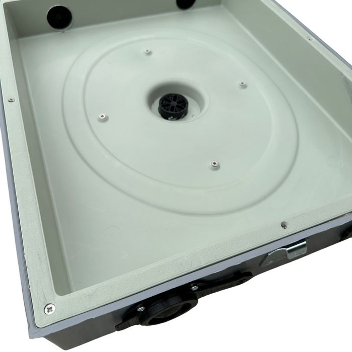 Langstroth Roof with Feeding Hole Plug and 4 Ventilation Plugs