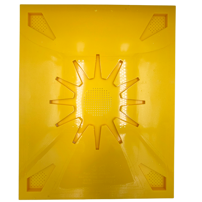 Langstroth Yellow Plastic Clearer Board – Integrated 12-Way Central & Corner Bee Escapes