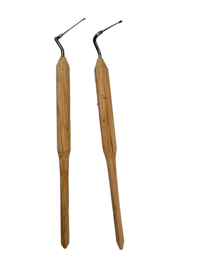 Pair of Economy Queen Rearing Grafting Tools – Left & Right Handed (0.5mm Tip) with Case