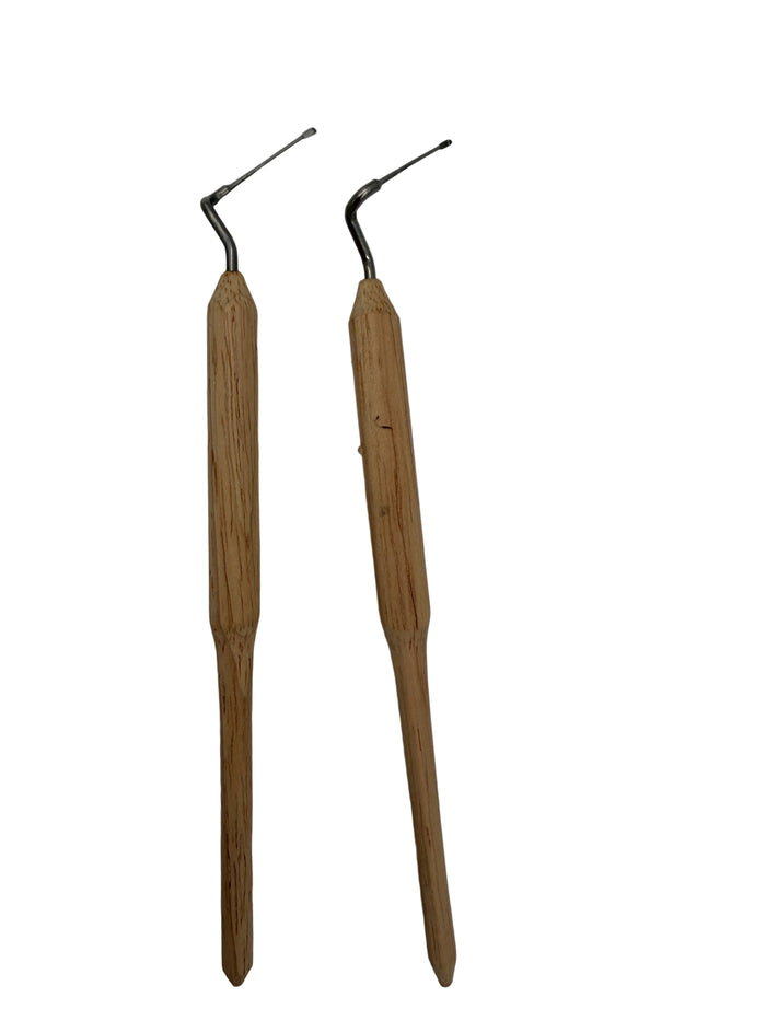 Pair of Economy Queen Rearing Grafting Tools – Left & Right Handed (0.5mm Tip) with Case