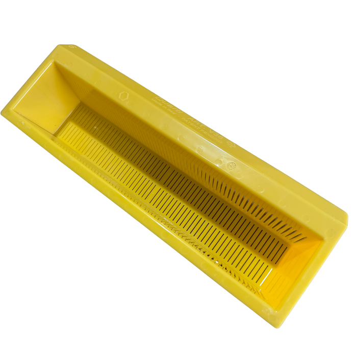Professional Langstroth Pollen Trap with Asian Hornet Protection – Quarti Italy
