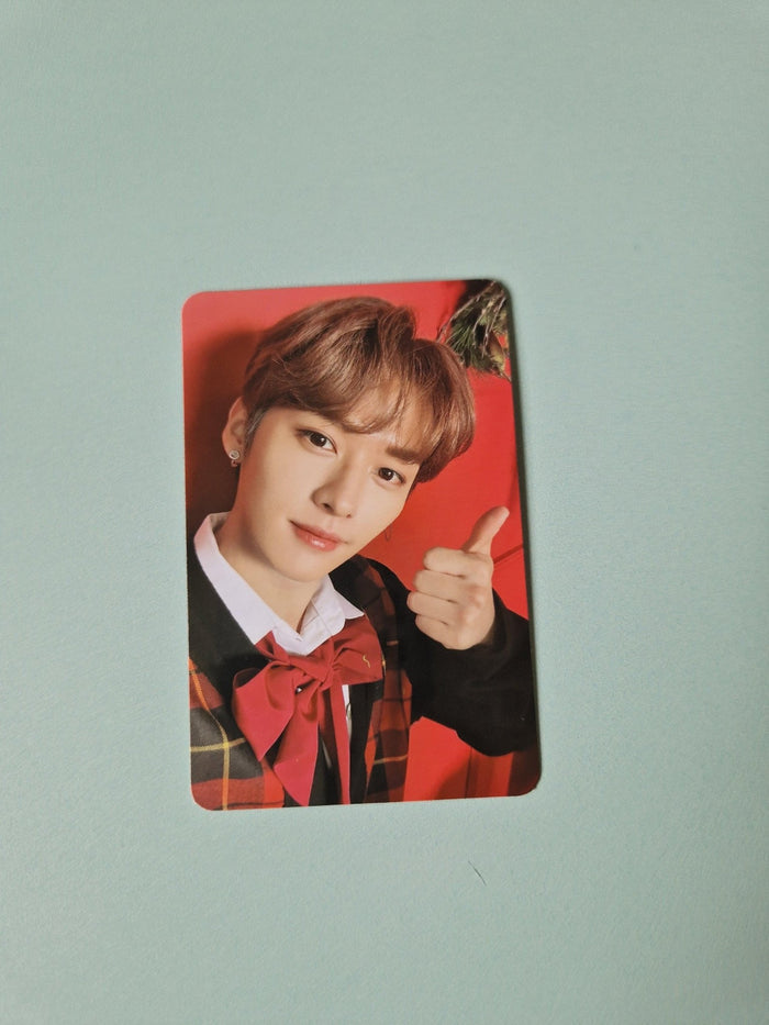 Stray Kids Lee Know Christmas Evel Album PC - KPop Idol