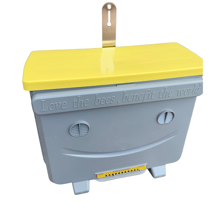 Langstroth swarm trap box for beekeeping